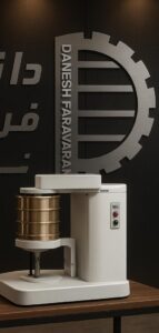 روتپ شیکر (Rotepp Shaker) یکی از تجهیزات کلیدی آزمایشگاهی برای دانه‌بندی، غربال‌گری و آنالیز اندازه ذرات است که در صنایع مختلف معدنی، شیمیایی، غذایی و خاک‌شناسی به کار گرفته می‌شود. روتپ شیکر آزمایشگاهی دانش‌فرآوران با بهره‌گیری از حرکت دورانی و ژیراتوری ترکیبی، توانایی ایجاد ضربه، ارتعاش و لرزش کنترل‌شده را دارد تا فرآیند جداسازی ذرات با دقت و سرعت بسیار بالا انجام شود. این دستگاه به دلیل طراحی صنعتی، دوام مناسب و دقت در عملکرد، به عنوان یکی از بهترین گزینه‌ها برای آزمایشگاه‌ها و واحدهای کنترل کیفیت شناخته می‌شود. اگر قصد خرید روتپ شیکر الک آزمایشگاهی با قابلیت‌های حرفه‌ای دارید، این مدل یکی از معتبرترین و استانداردترین نمونه‌های بازار است.